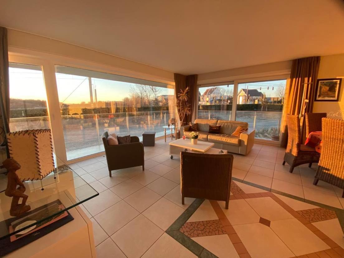 Sunnyside-Of-Thesea - With Open View On Nature, Big Terraces All Around - Very Close To Sea, Beach, Stores, Restaurants & Beach Bars Nieuwpoort Exteriér fotografie